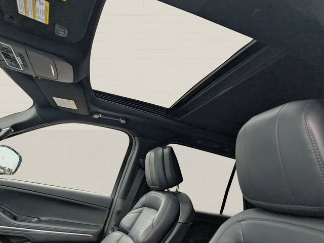 2027 Lincoln Navigator Reserve - Photo 13