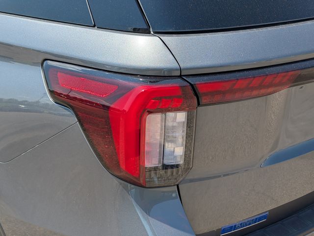2025 Ford Explorer ST-LINE - Photo 8