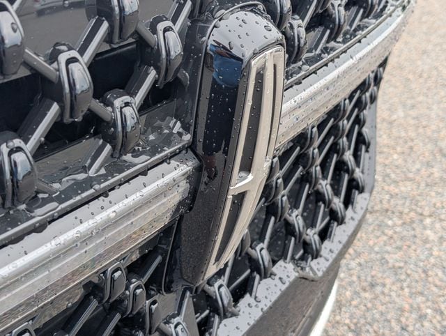 2027 Lincoln Navigator Reserve - Photo 17