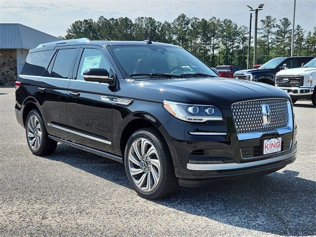 2023 Lincoln Navigator Reserve photo 2