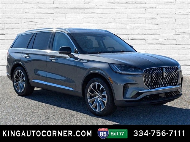 2025 Lincoln Aviator Reserve photo 3