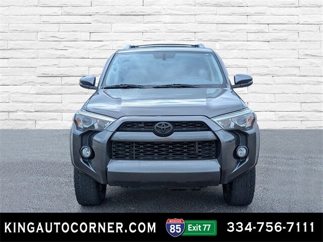 2018 Toyota 4Runner SR5 Premium photo 2