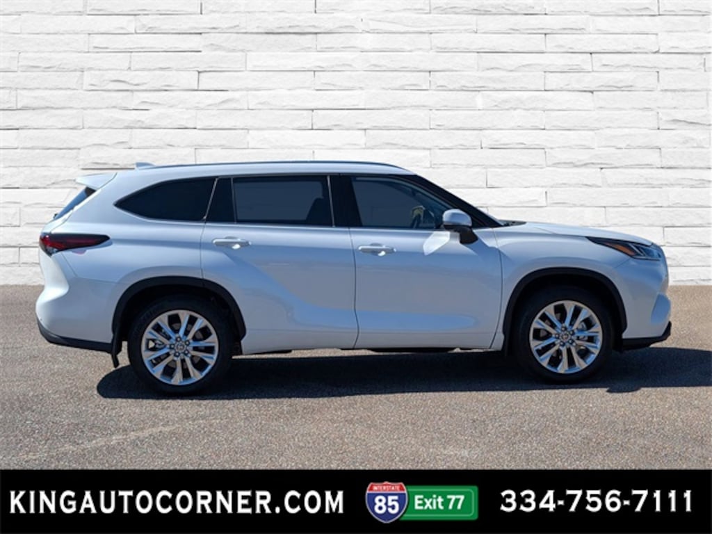 Used 2025 Toyota Highlander Limited SUV