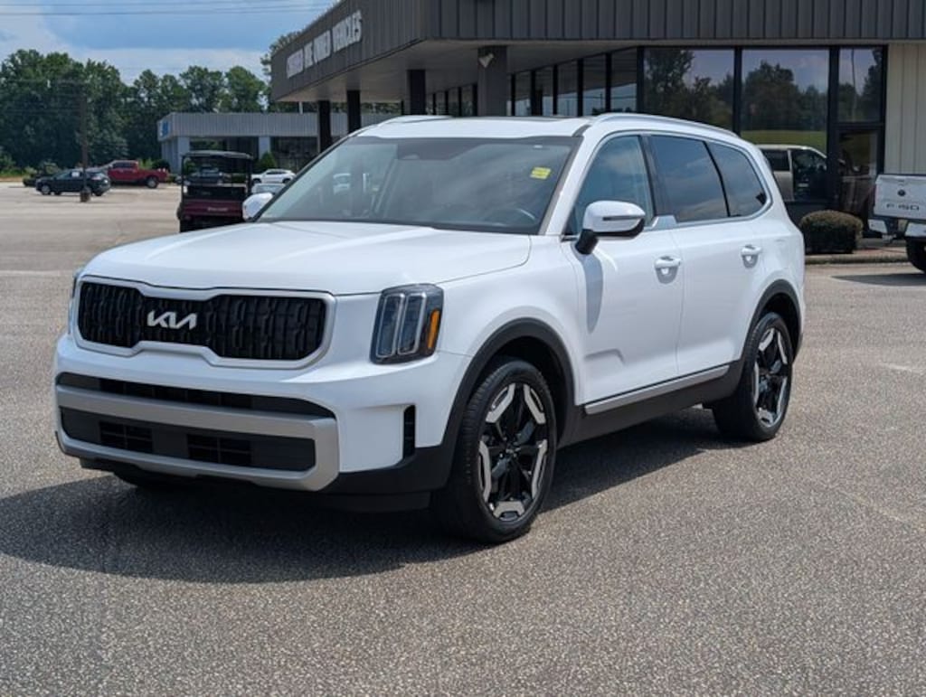 Used 2023 Kia Telluride EX SUV