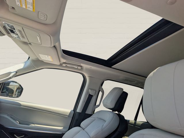 2026 Lincoln Navigator Reserve - Photo 13