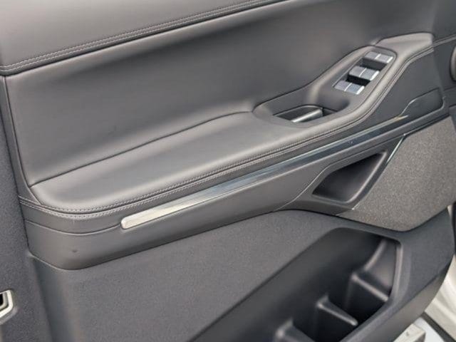 2027 Lincoln Navigator Reserve - Photo 20