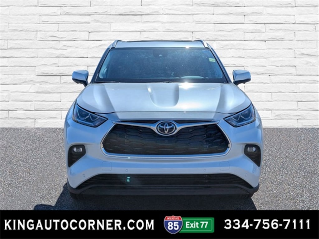 Used 2025 Toyota Highlander Limited SUV