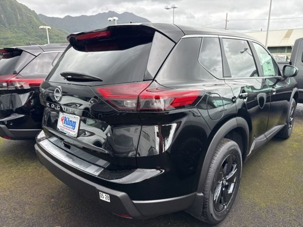 New 2026 Nissan Rogue SV SUV