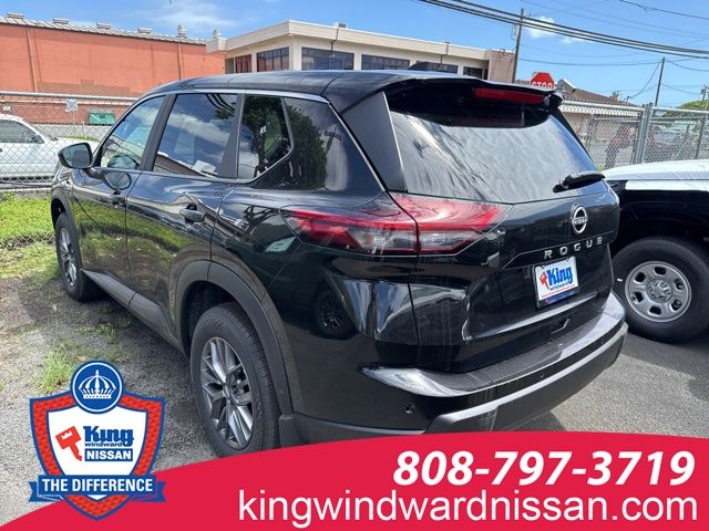 2025 Nissan Rogue S photo 2