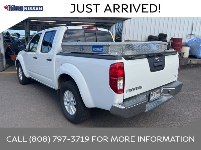 2018 Nissan Frontier SV photo 2