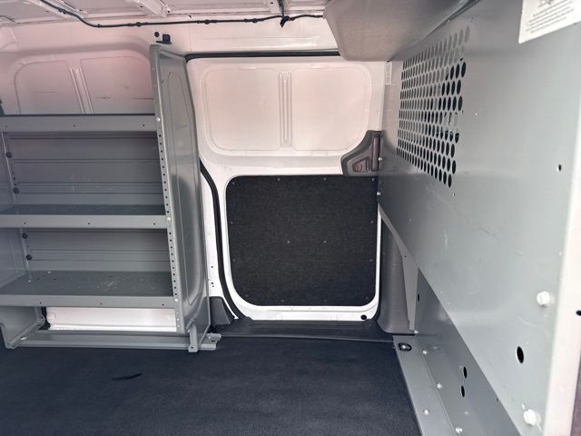2020 Nissan NV200 SV - Photo 3