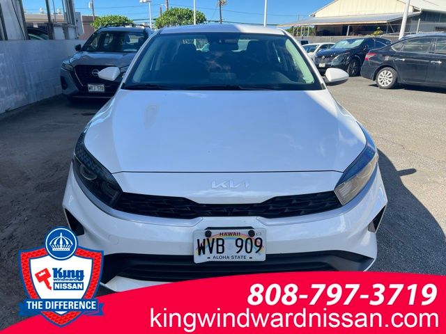 2023 Kia Forte LXS photo 2