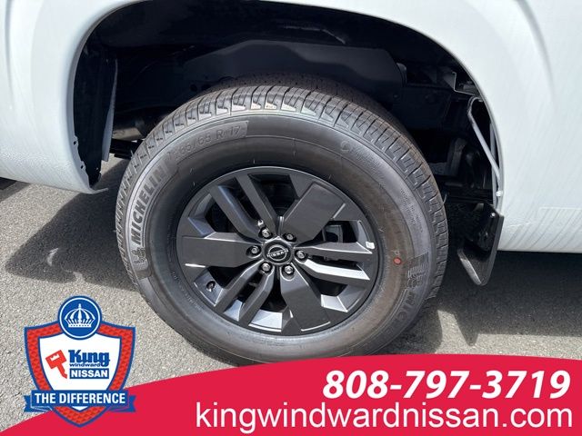 2025 Nissan Frontier SV photo 4