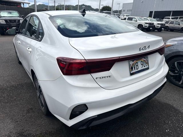 2023 Kia Forte LXS - Photo 6