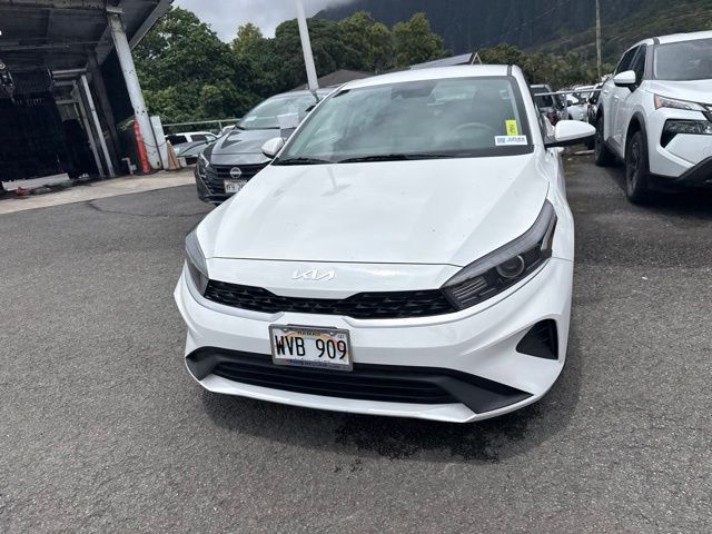 2023 Kia Forte LXS - Photo 10