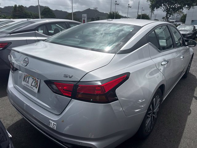 Used 2024 Nissan Altima 2.5 SV Sedan
