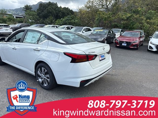 2025 Nissan Altima S photo 3