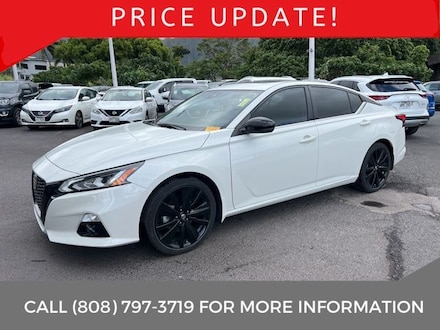 2022 Nissan Altima 2.5 SR Sedan