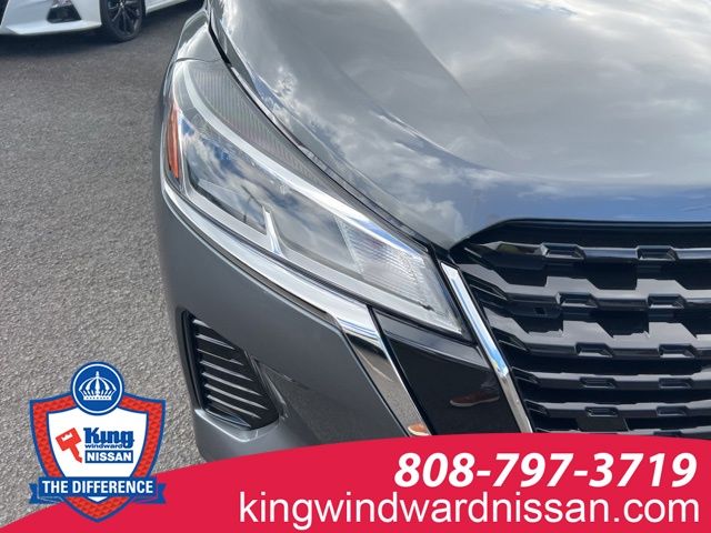 2025 Nissan Kicks Play S photo 3