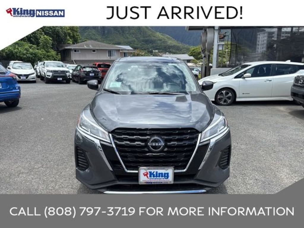 Used 2025 Nissan Kicks Play S SUV