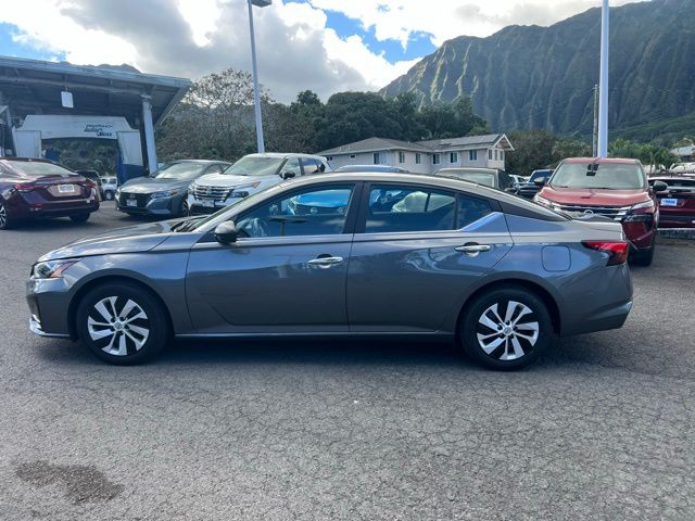 2025 Nissan Altima S photo 4