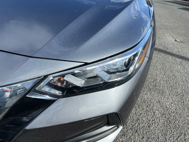 2023 Nissan Sentra SV photo 3