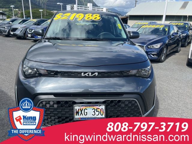 2024 Kia Soul LX photo 2