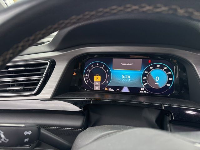 2024 Volkswagen Atlas Cross Sport SE w/Tech - Photo 11