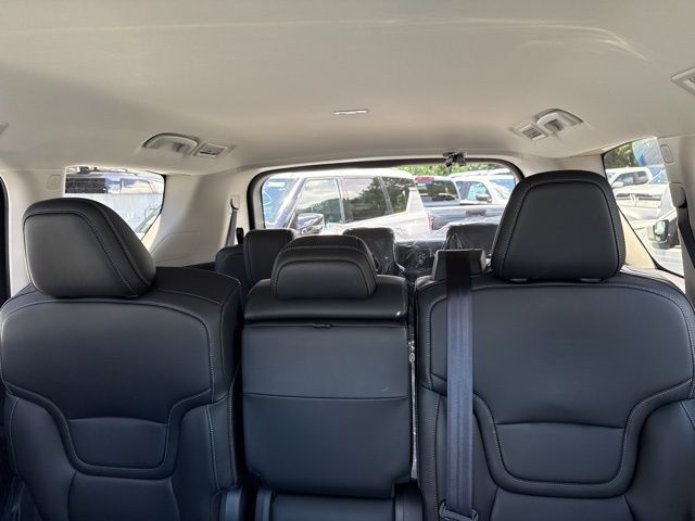 2026 Nissan Armada SV - Photo 9