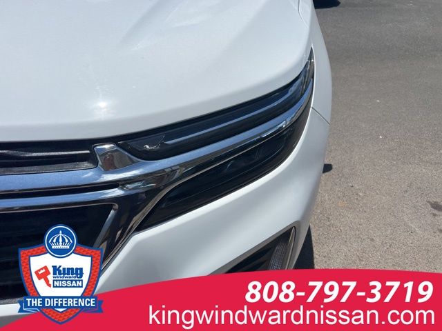 2024 Chevrolet Equinox LT photo 3