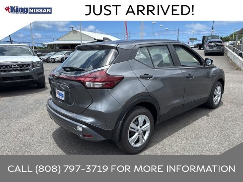 Used 2025 Nissan Kicks Play S SUV