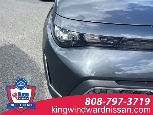 2024 Kia Soul LX photo 3