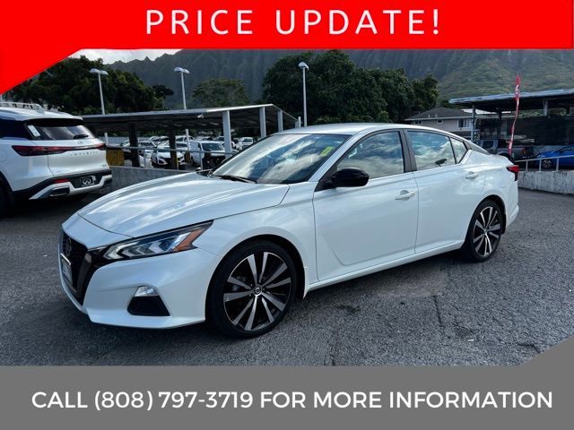 2022 Nissan Altima SR