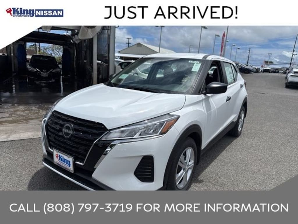 Used 2025 Nissan Kicks Play S SUV