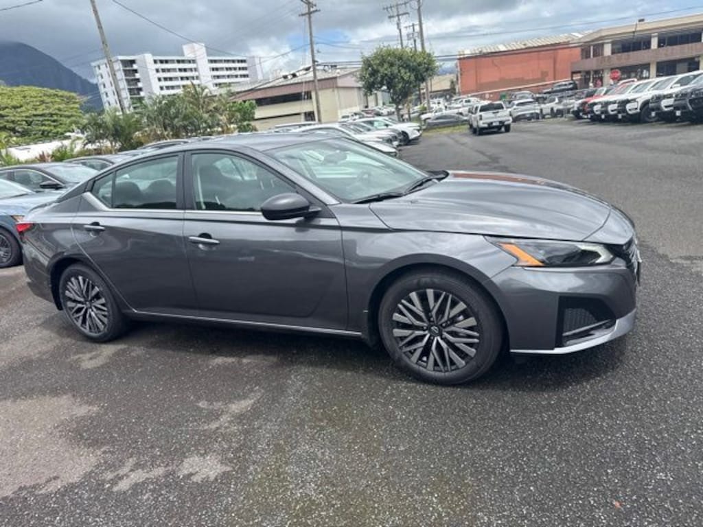 New 2026 Nissan Altima SV Sedan