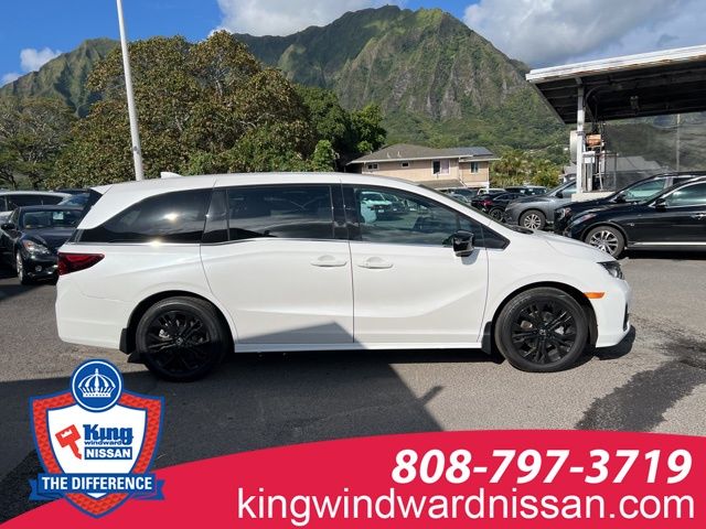 2025 Honda Odyssey photo 3