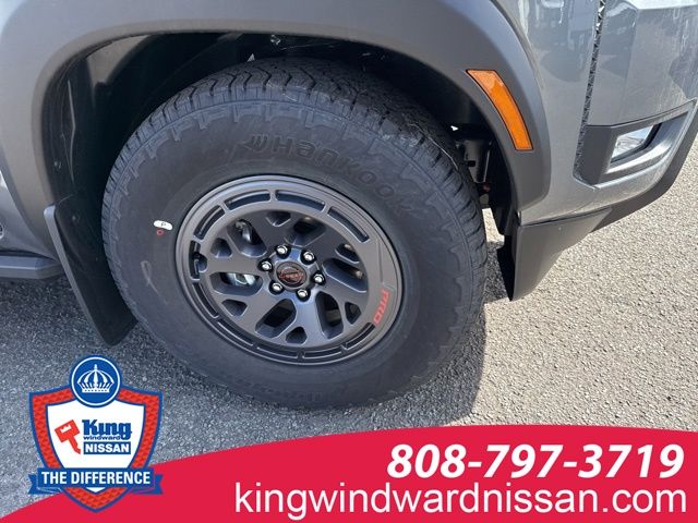 2025 Nissan Frontier PRO-X photo 4