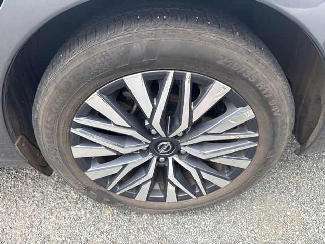 2024 Nissan Altima SV - Photo 9