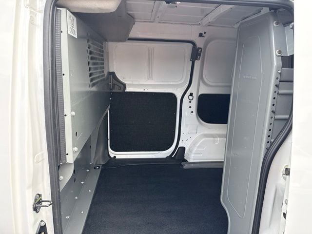 2020 Nissan NV200 SV - Photo 12