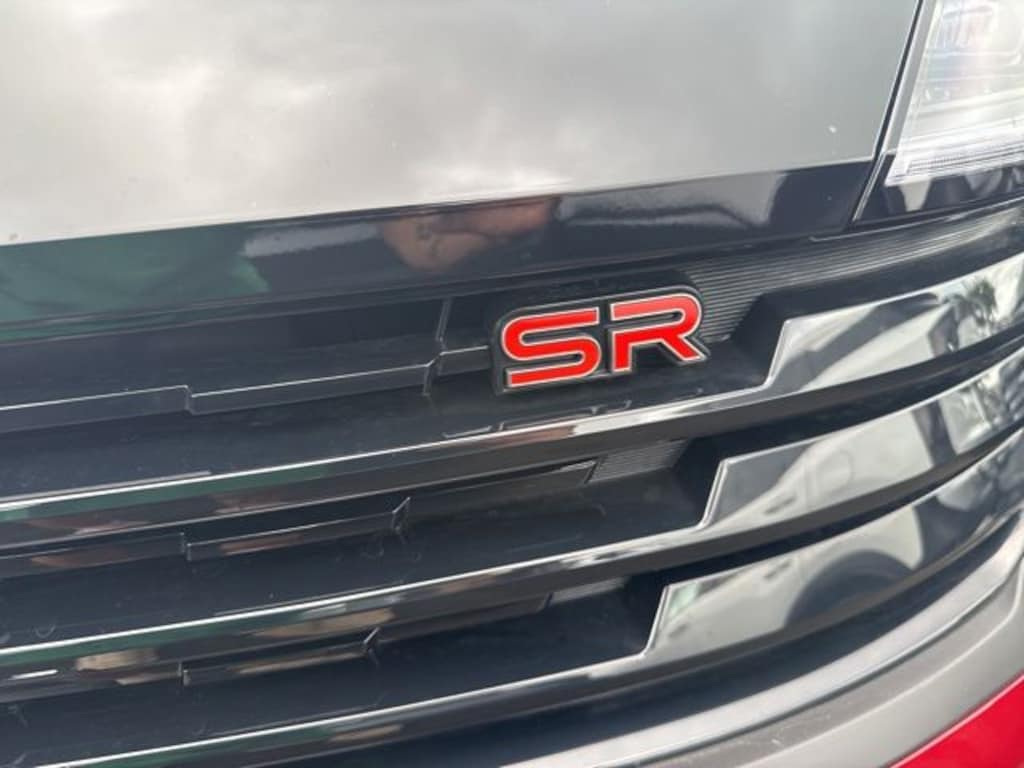 New 2026 Nissan Kicks SR SUV