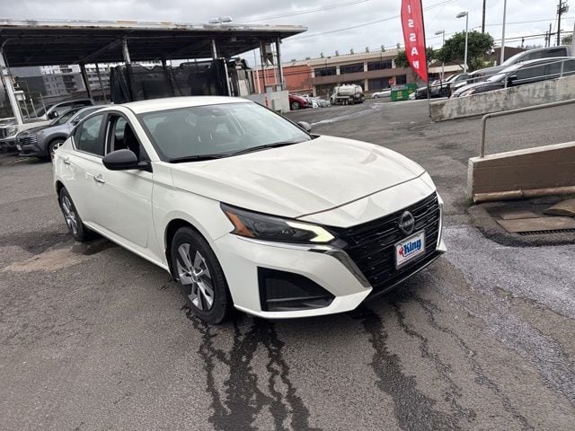 2025 Nissan Altima Sedan 