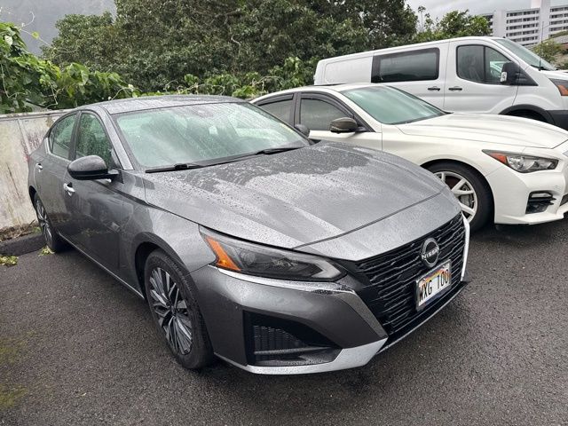 2024 Nissan Altima SV
