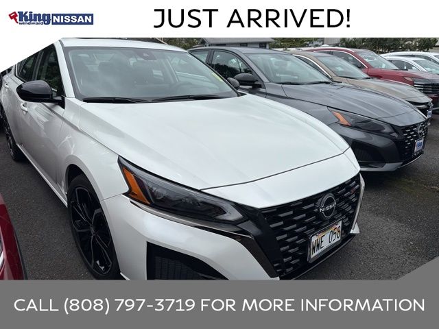 2023 Nissan Altima 2.5 SR's photo