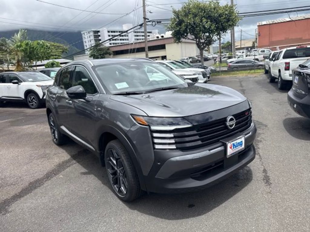 New 2026 Nissan Kicks SR SUV