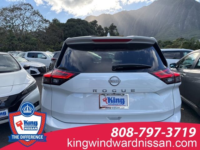 2025 Nissan Rogue SV photo 3