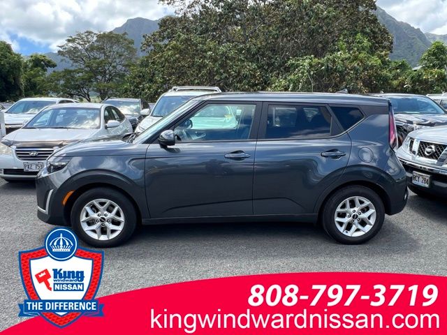 2023 Kia Soul LX photo 4