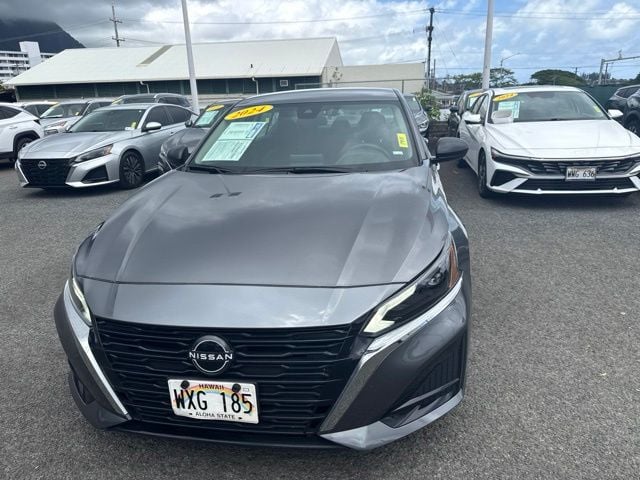 2024 Nissan Altima SV - Photo 12