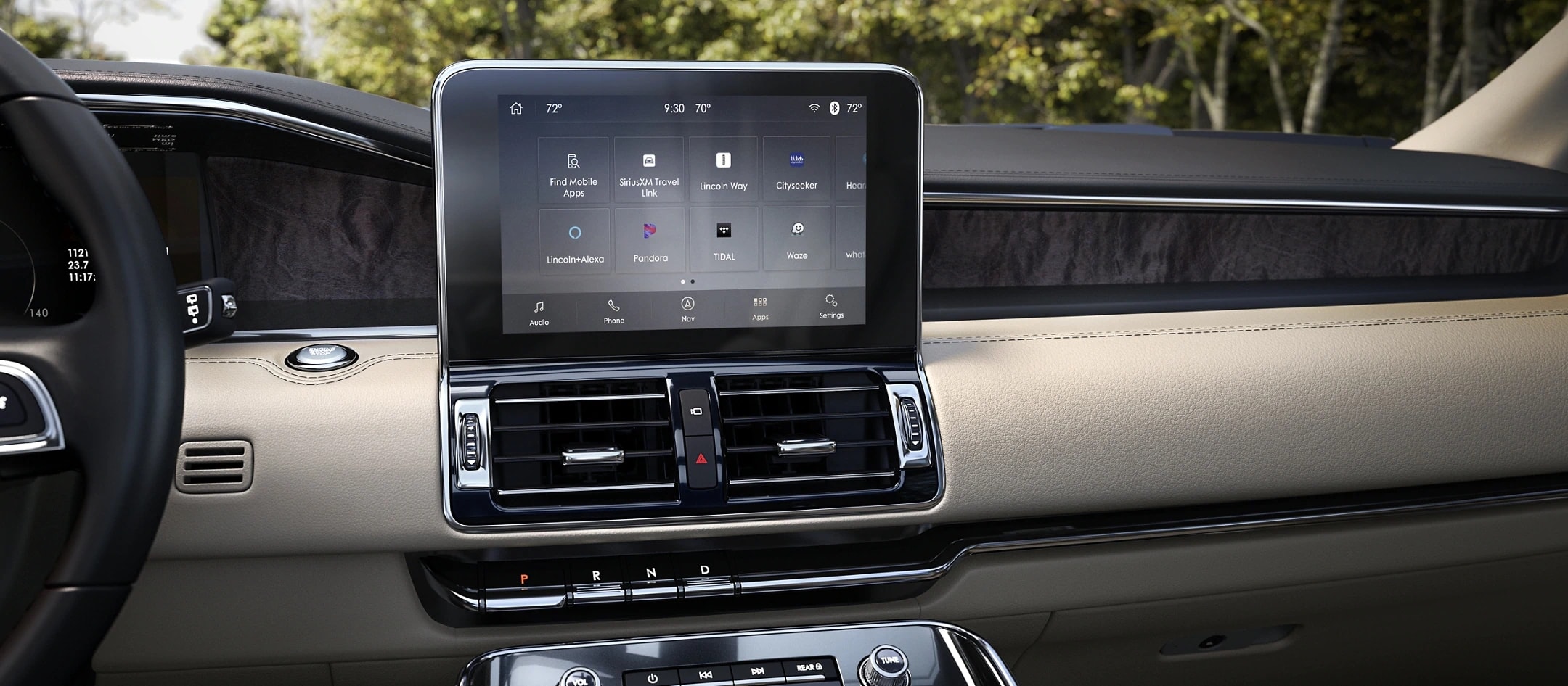 2021 Lincoln Navigator with sync applink