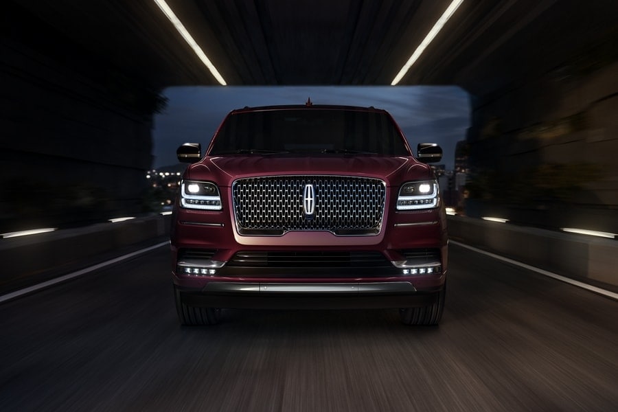 2021 Lincoln Navigator with illuminated grille