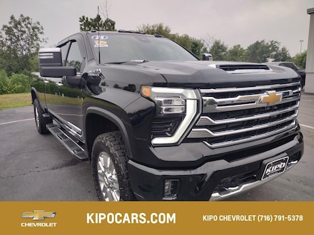 2025 Chevrolet Silverado 3500 HD High Country Truck Crew Cab